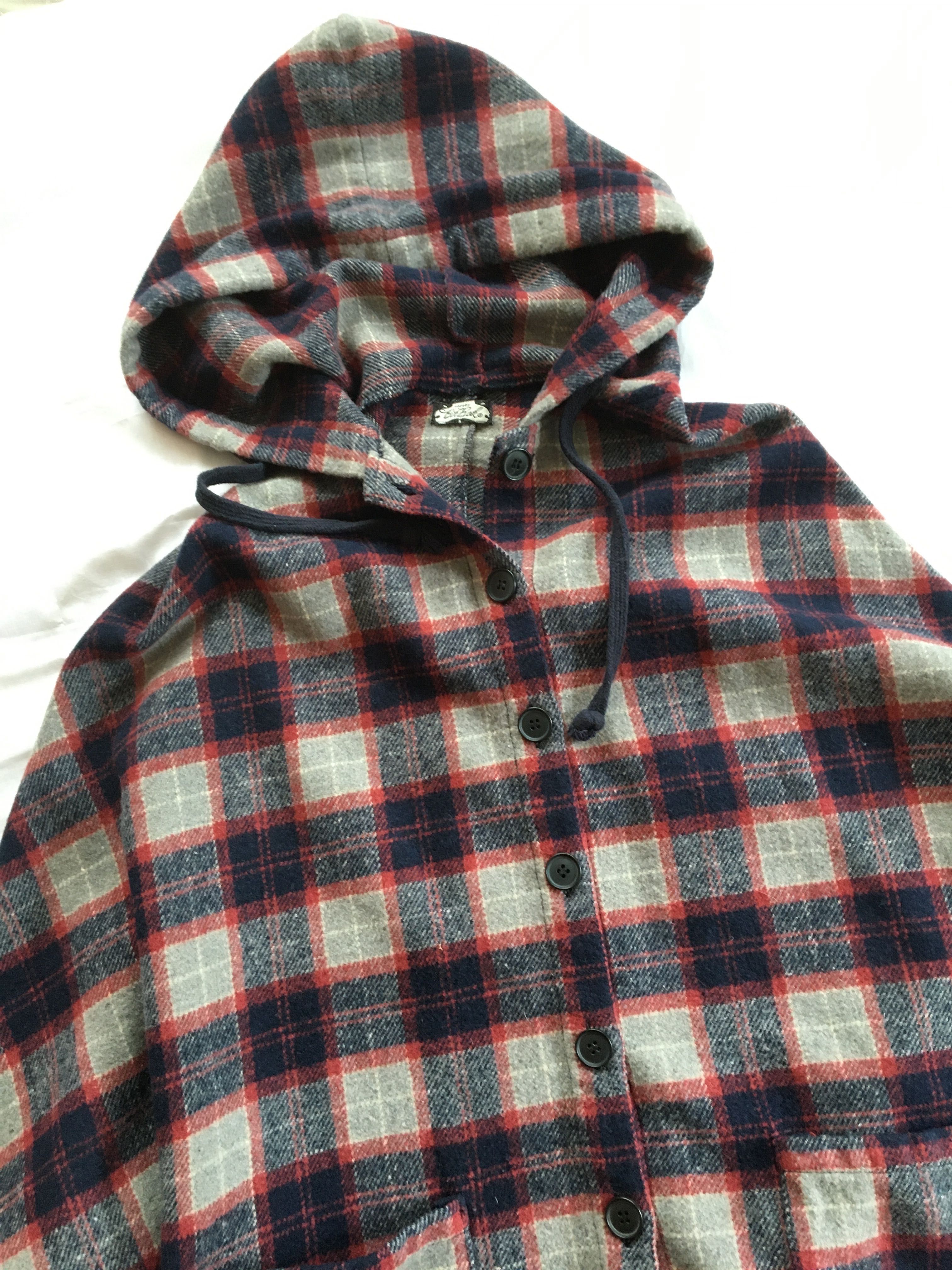 Bikbok s, xs, peleryna z kapturem, poncho, wełna, kratka