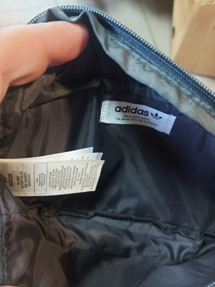 Сумка на пояс  adidas Waistbag S HL6732 Чорний