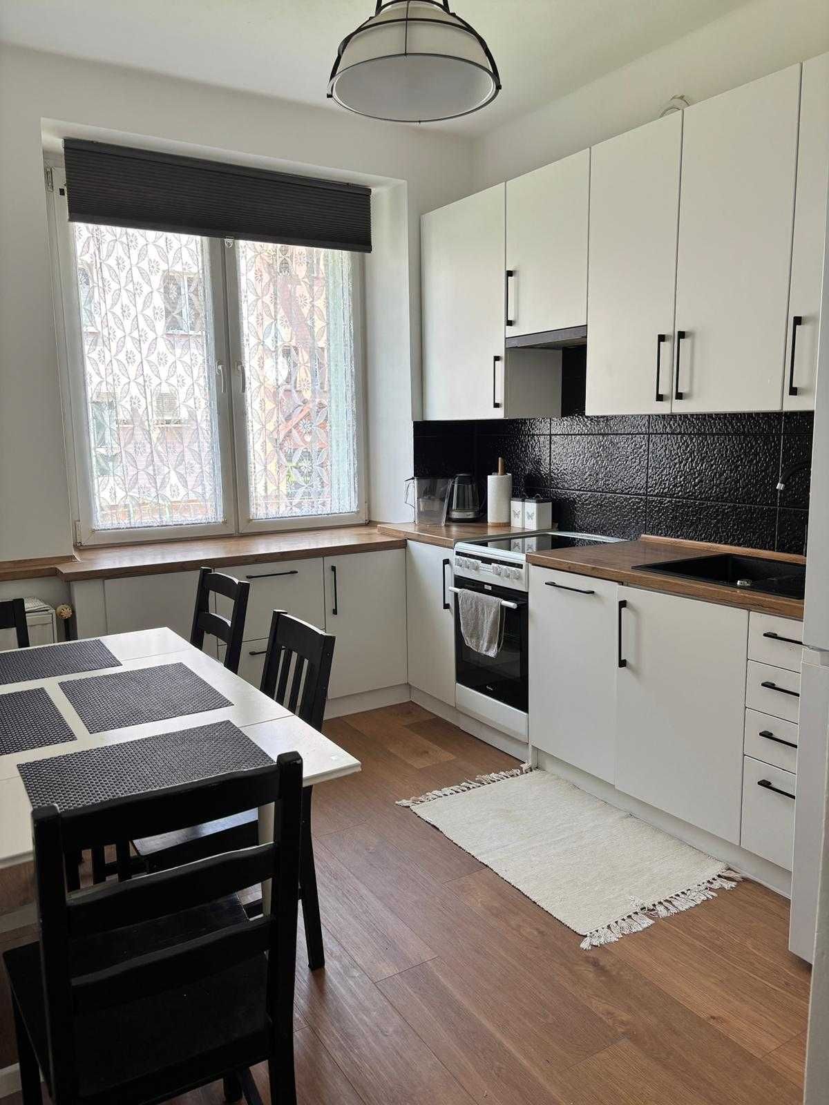 Do wynajęcia M3 w Cieszynie ok. 50m2. Wysoki standard. Osiedle ZOR