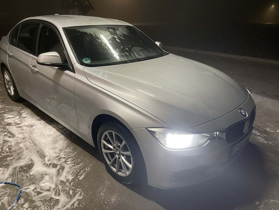 BMW F30 320d 2013 piękna