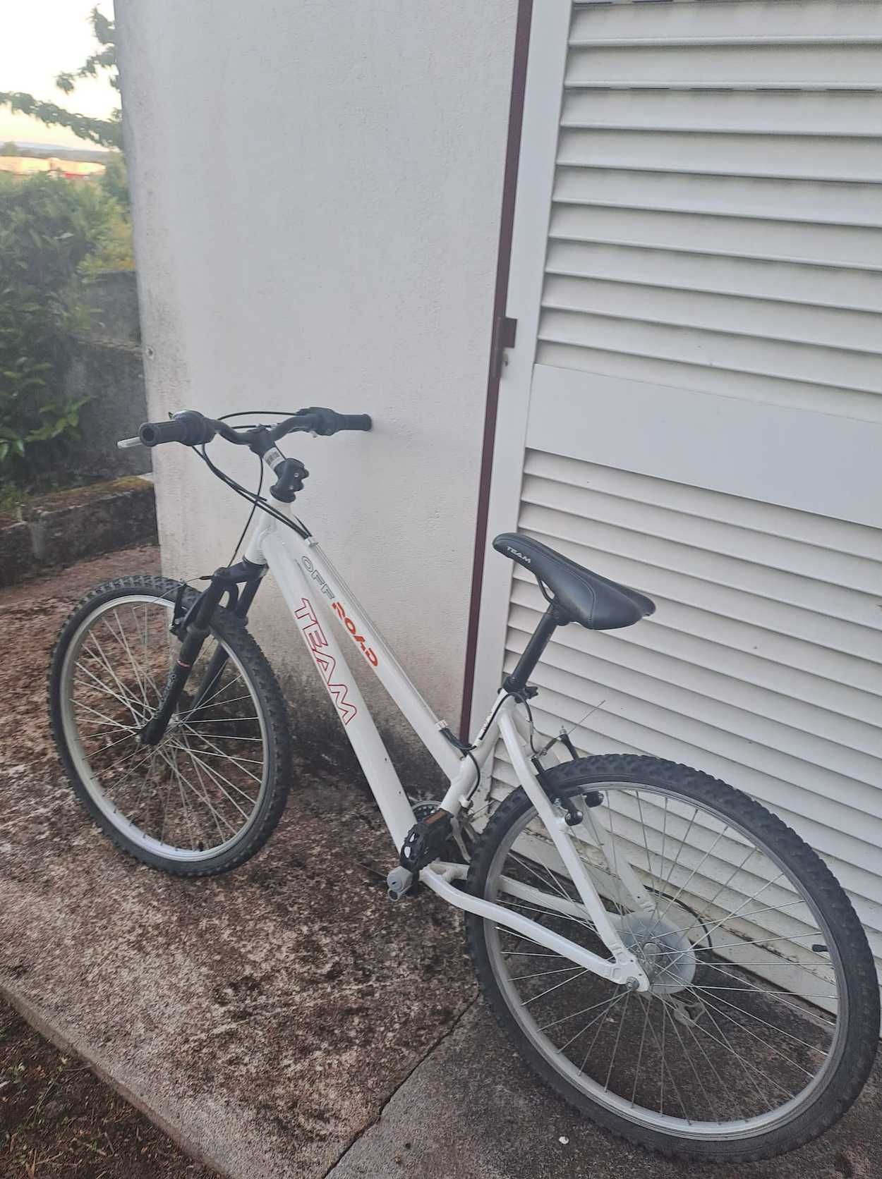 Bicicleta bom estado