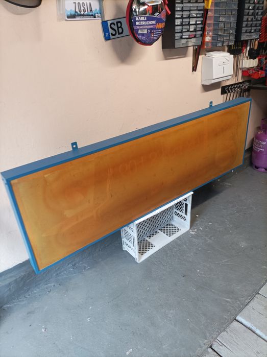 Baner reklamowy podświetlany 230v 200 X 60 po renowacji