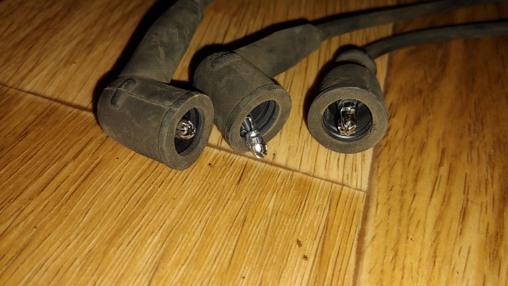 Высоковольтные провода для свечей Mitsubishi MD 371794