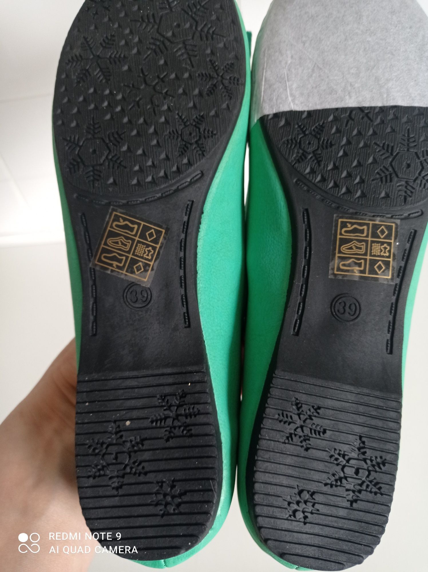 Buty balerinki zielone roz 39 pasują na 38
