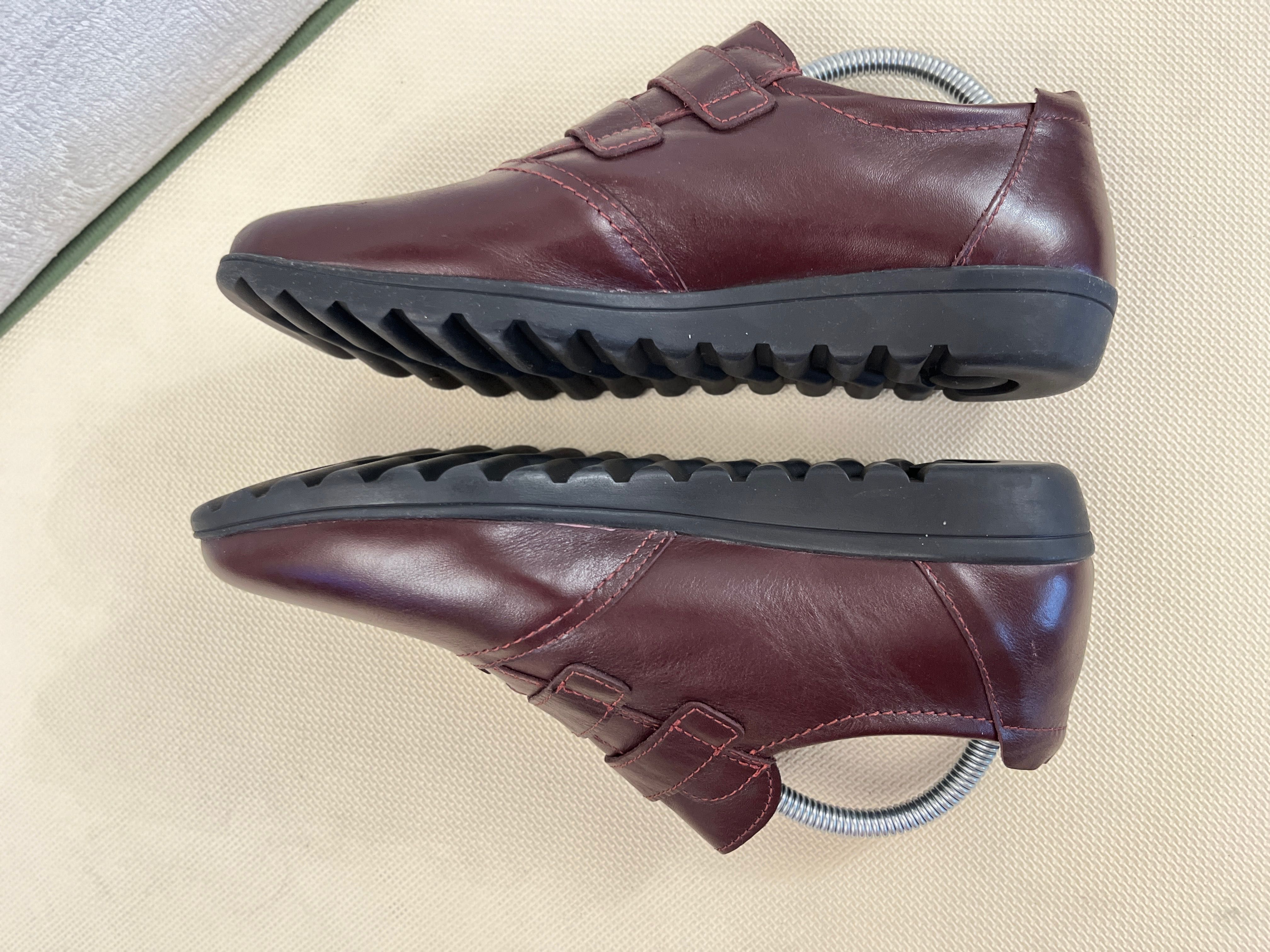 Damskie buty mokasyny skórzane rozm.39
