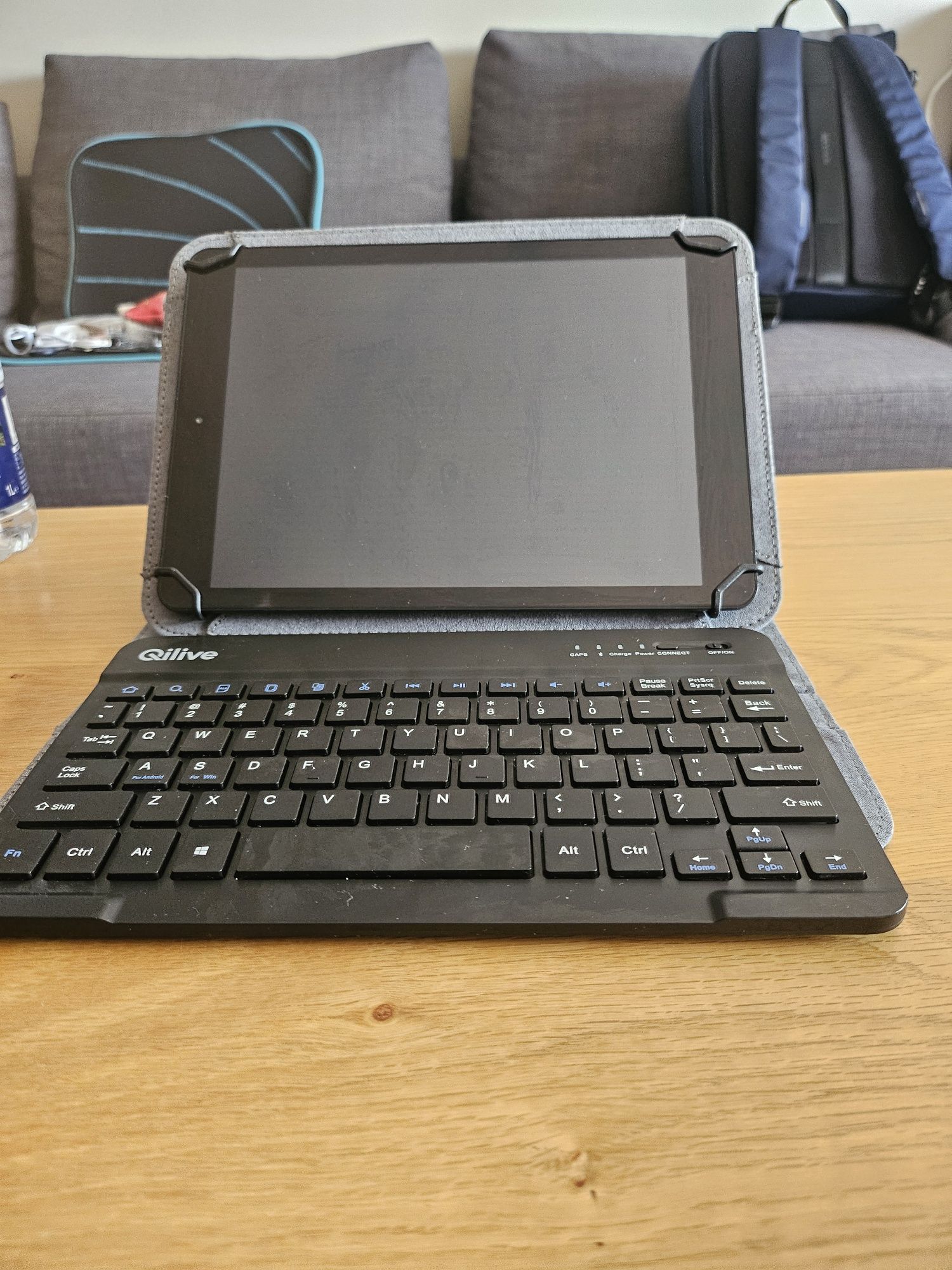 Tablet Kubo + teclado bluetooth magnético + capa magnética