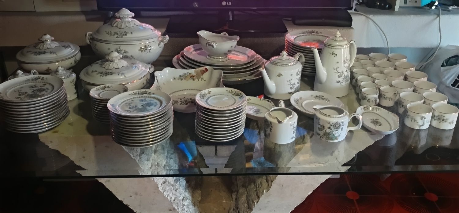 Serviço de jantar chá e café vista alegre