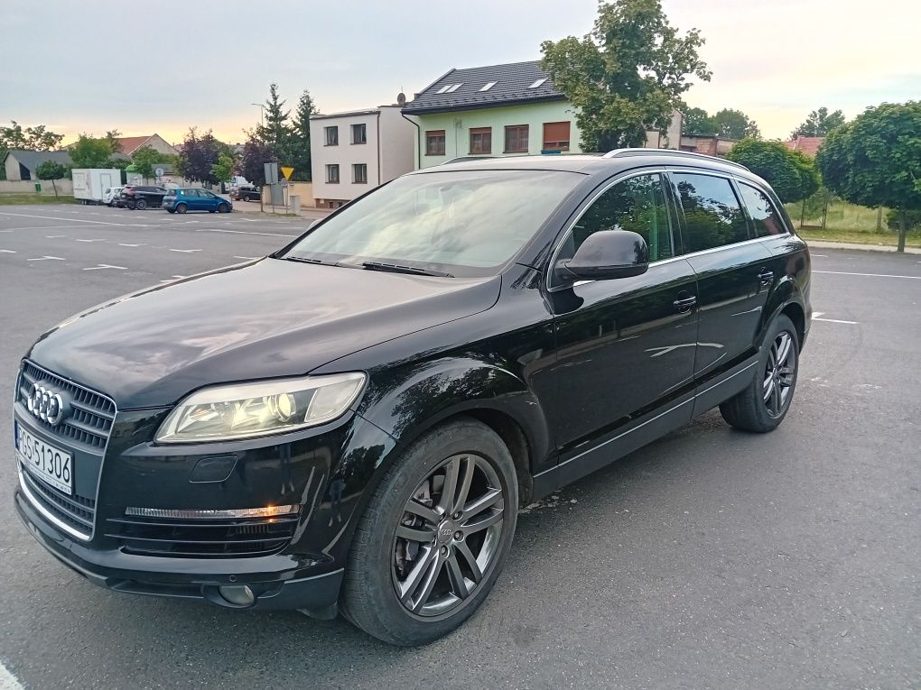 Audi q7  3.0 2006