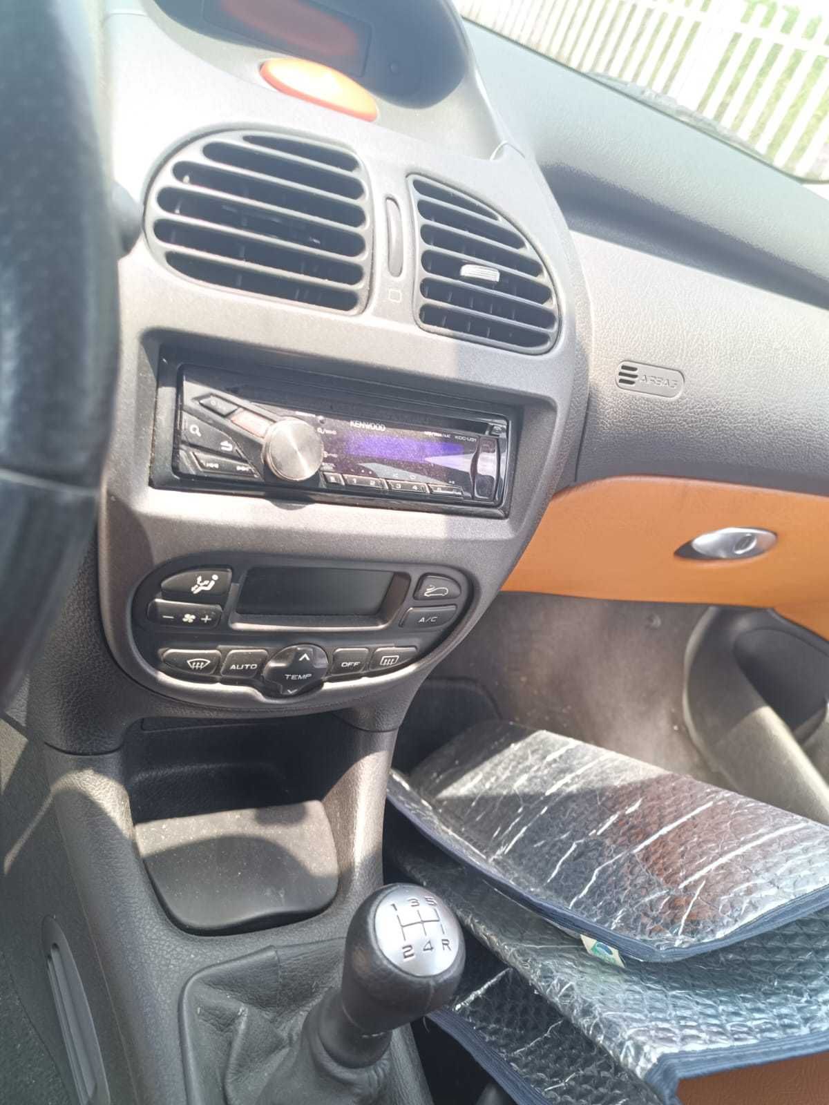Peugeot 206 Roland Garros 1.4i