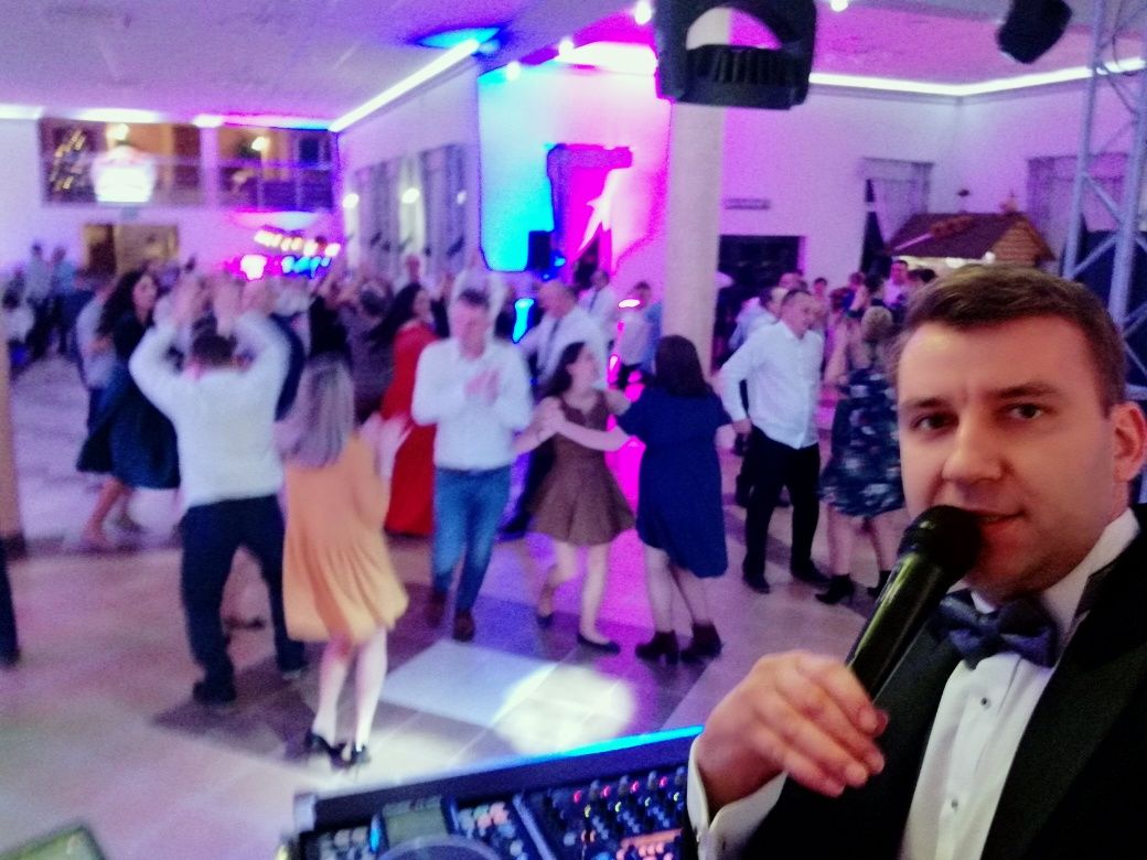 DJ Singen Dj wodzirej na Twoje przyjęcie Wesele osiemnastka 18nastka