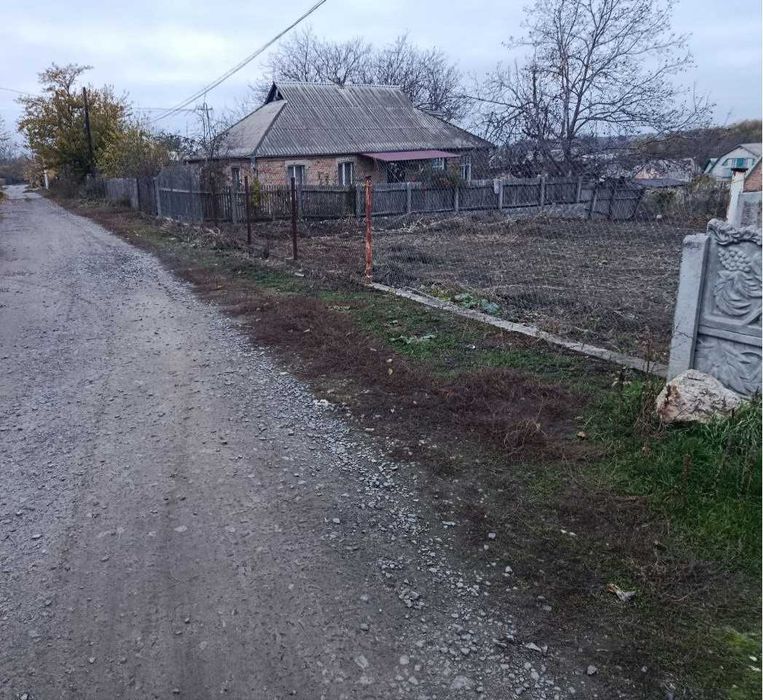 Земельна ділянка для будівництва та обслуговування житлового будинку