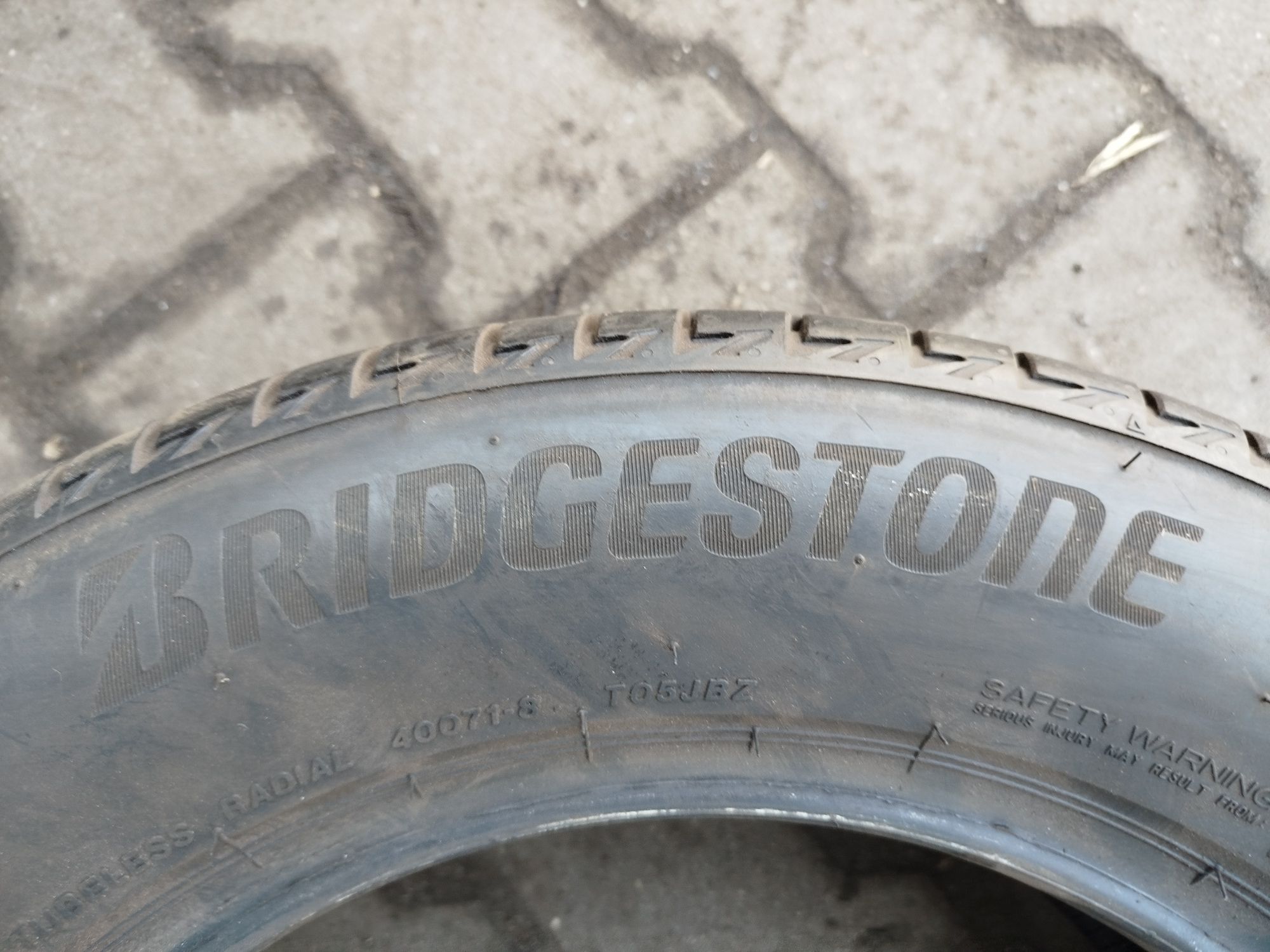 Opony letnie Bridgestone 185/65R15