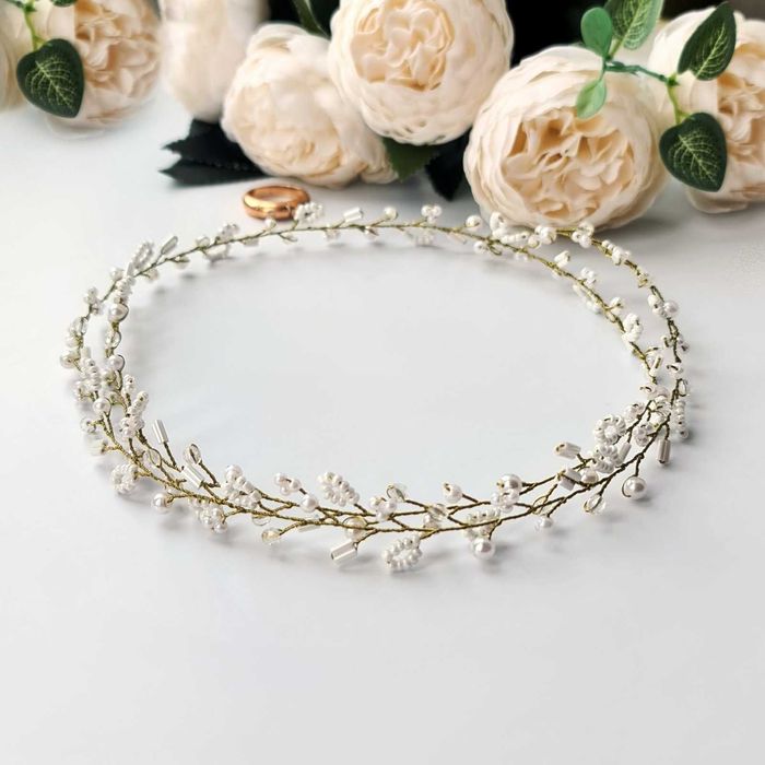 Весільні аксесуари для нареченої білий віночок у зачіску, гілочка 80см