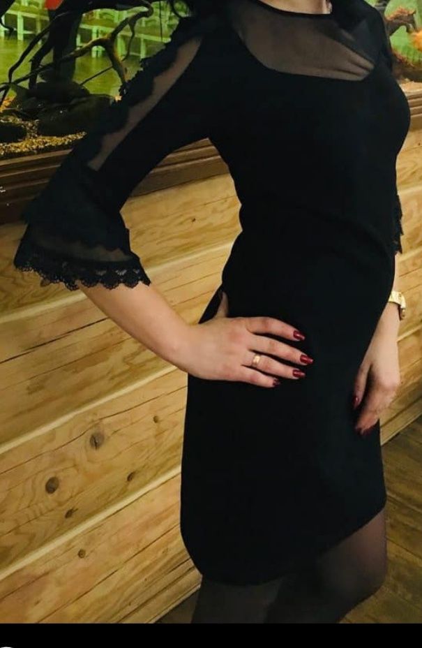 Чорне вечірне плаття