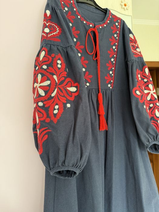 Вишиванка Zara  яскрава мвді