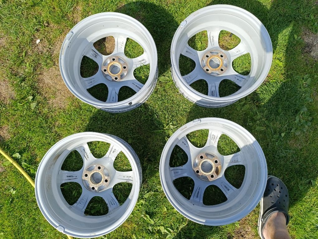 Śliczne alufelgi 4x100 16 zoll