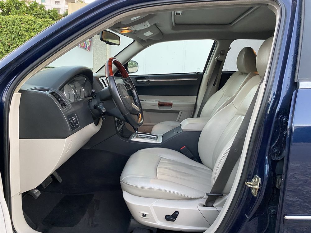 Chrysler 300C NACIONAL IUC 72 Euros