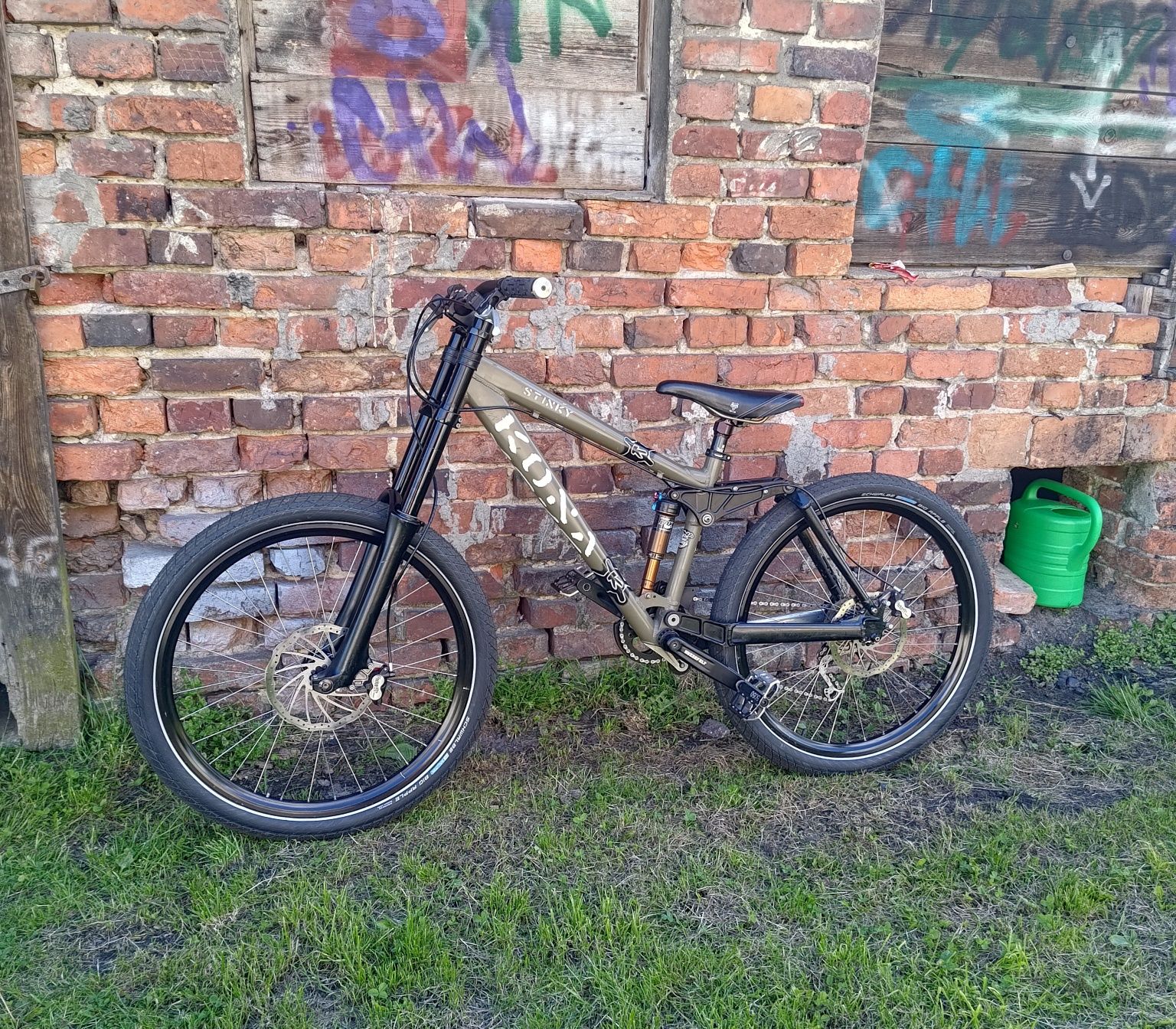 Rower Zjazdowy/Dh Dirt Mtb Cross Kona Stinky 2005 (baza na elektryka)