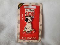 101 dalmatyńczyków Walt Disney przypinka pin Dufort piesek Lucky badge