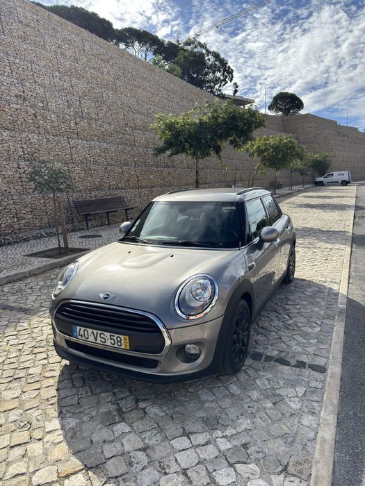 Mini Cooper One  1,5 gasolina