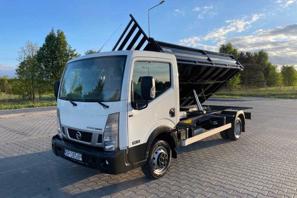 Nissan cabstar nt 400 ano 2015 tri bascolante caixa com 4,15