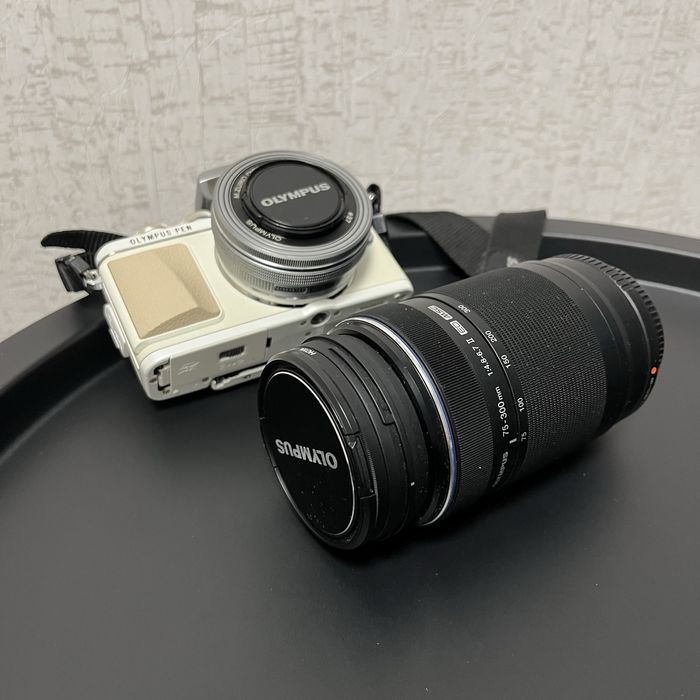 Об'єктив Olympus ZUIKO DIGITAL ED 75-300mm (micro 4/3 - 150-600 мм )