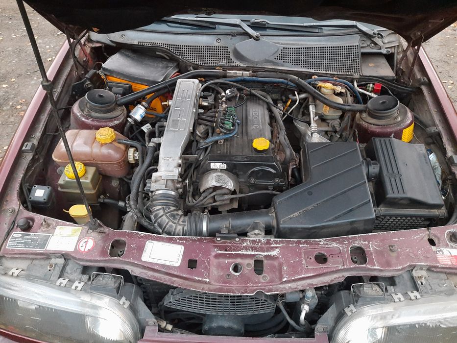 Продам гарне авто форд2.0 гбо4 136 л.с.