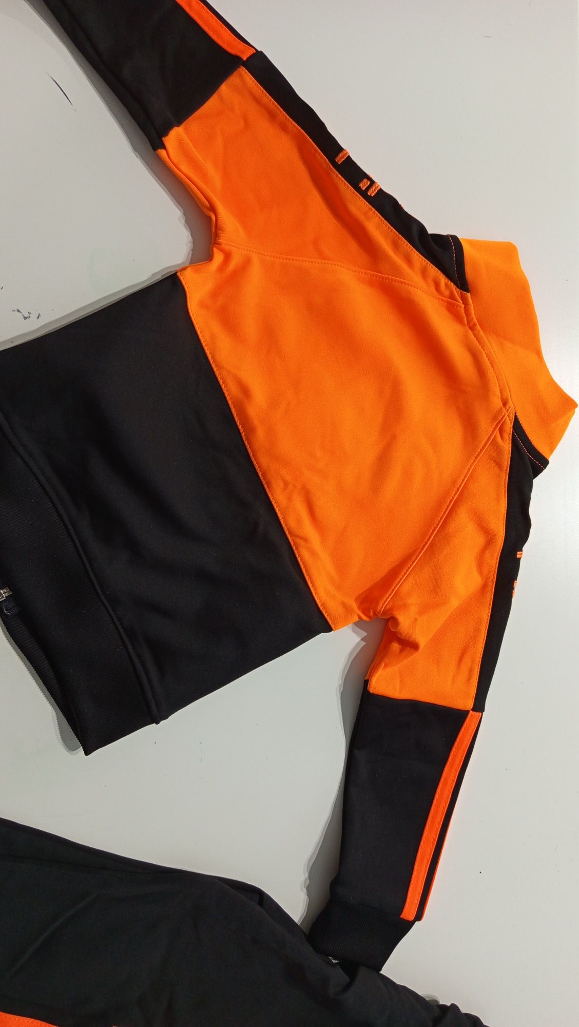 Dres komplet Adidas Nowy rozmiar 98
