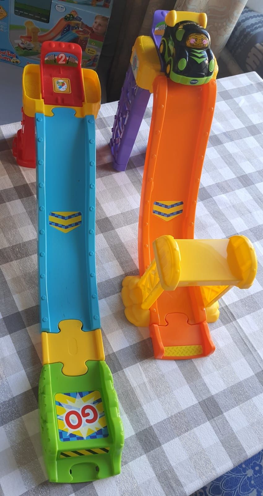 Vtech трек Toot-Toot Drivers на англ