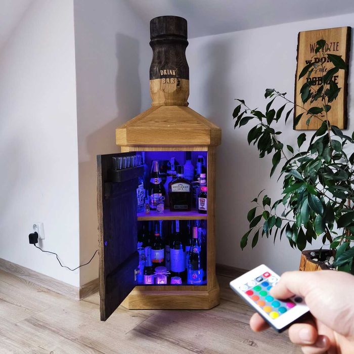 Barek na alkohol lity dąb butelka whisky bar na alkohol 135 cm