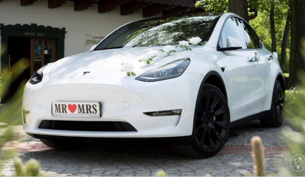 Tesla Y do ślubu! Wynajem wesele podkarpackie Mielec