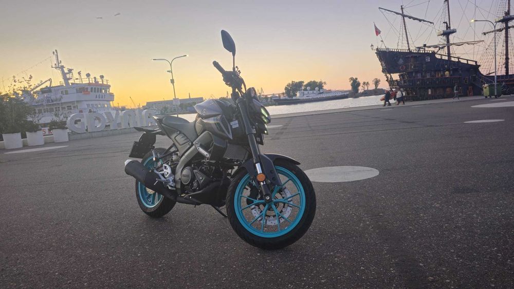 Odstąpię  leasing Motocykl Yamaha mt125