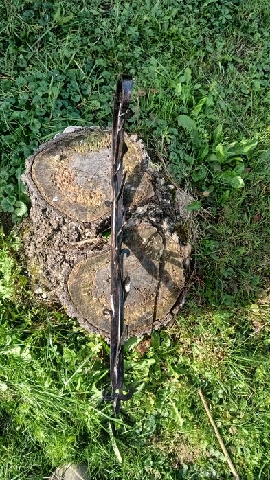 Kwietnik zewnętrzny wieszak hak na kwiaty wiszące wiszący na ścianę