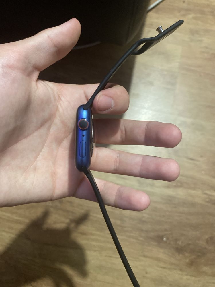Inteligentne zegarki Apple Watch Series 6 44 mm W idealnym stanie