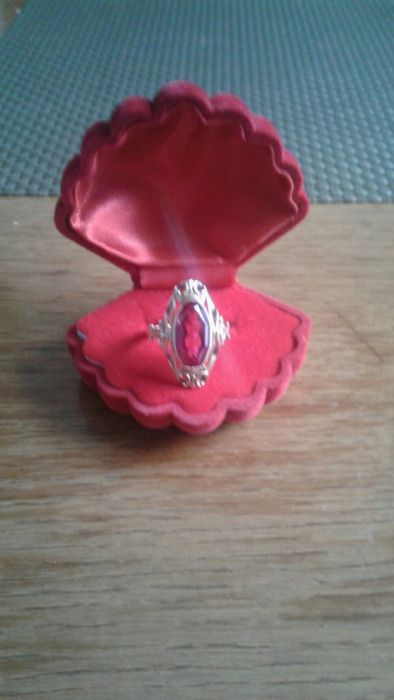 Перстень з рубіном "Маркіз".