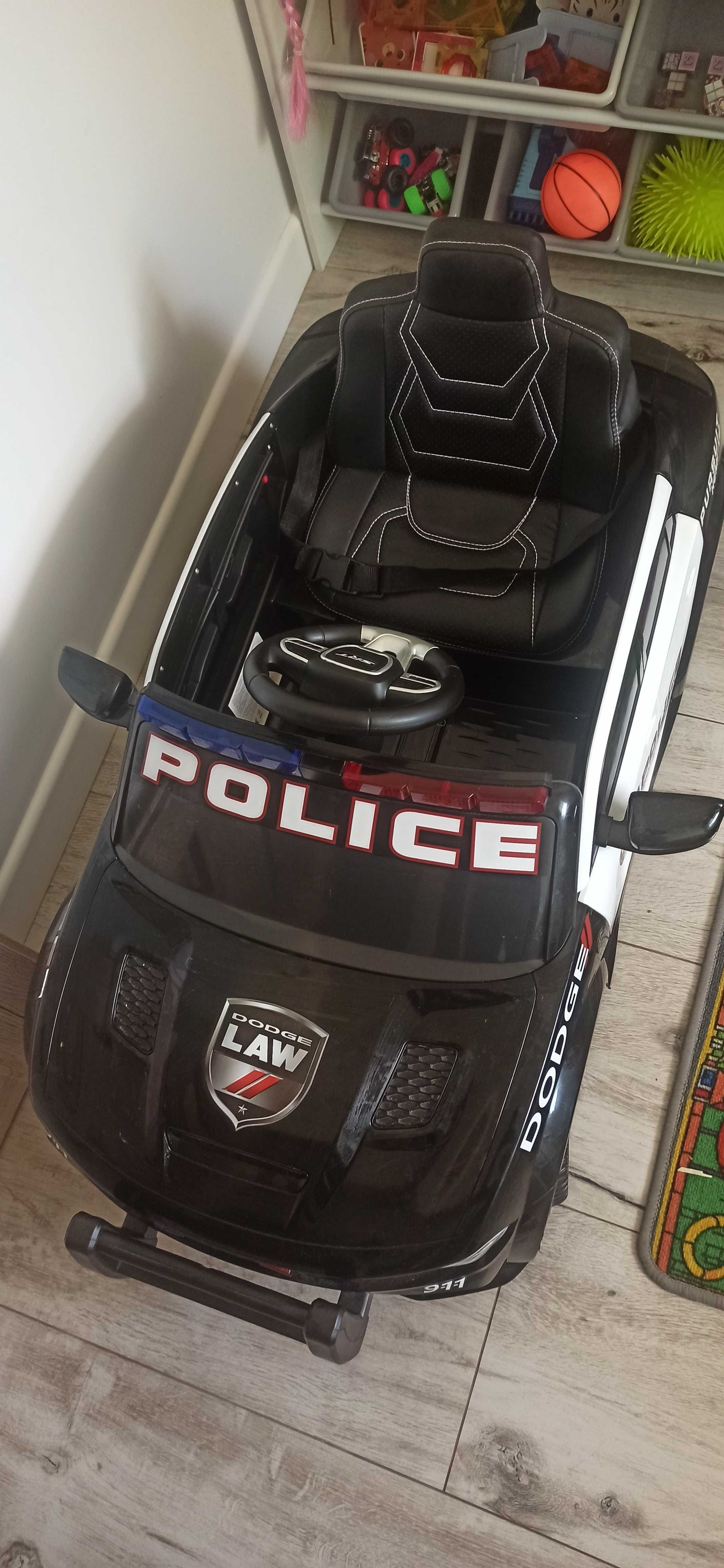 Auto na akumulator Policja