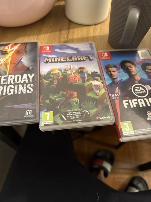 7 jogos de Nitendo switch .