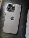 iPhone 14 Pro zbita tylna szybka