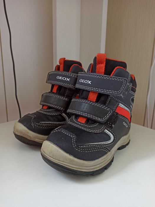 Зимові дитячі черевики Geox Flanfil 22 розмір