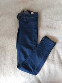 Jeansy rurki skinny XS Terranova