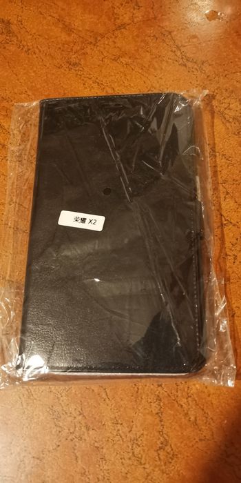 Huawei Honor MediaPad X2 3/32GB posiada sklep google play.