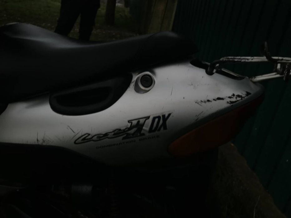 Продам скутер Сузуки литс 2