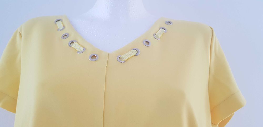 46 sukienka MONNARI 
ołówkowa