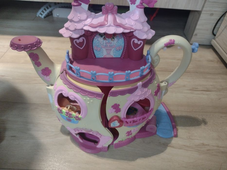 Dzbanek, czajnik z kolekcji My little Pony.