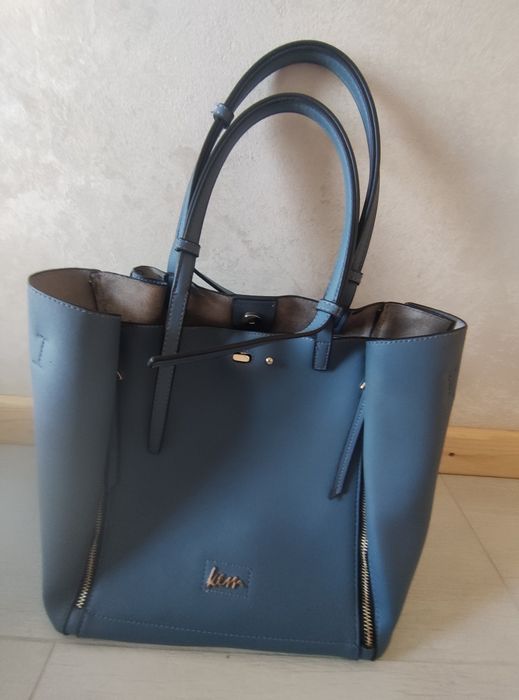 Сумка-тоут  з зерненої шкіри доповнена ручками