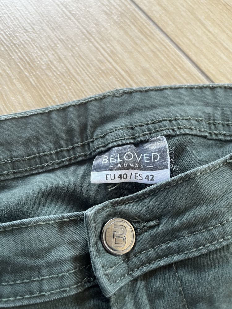 Spodnie Jeans Beloved w rozmiarze 40