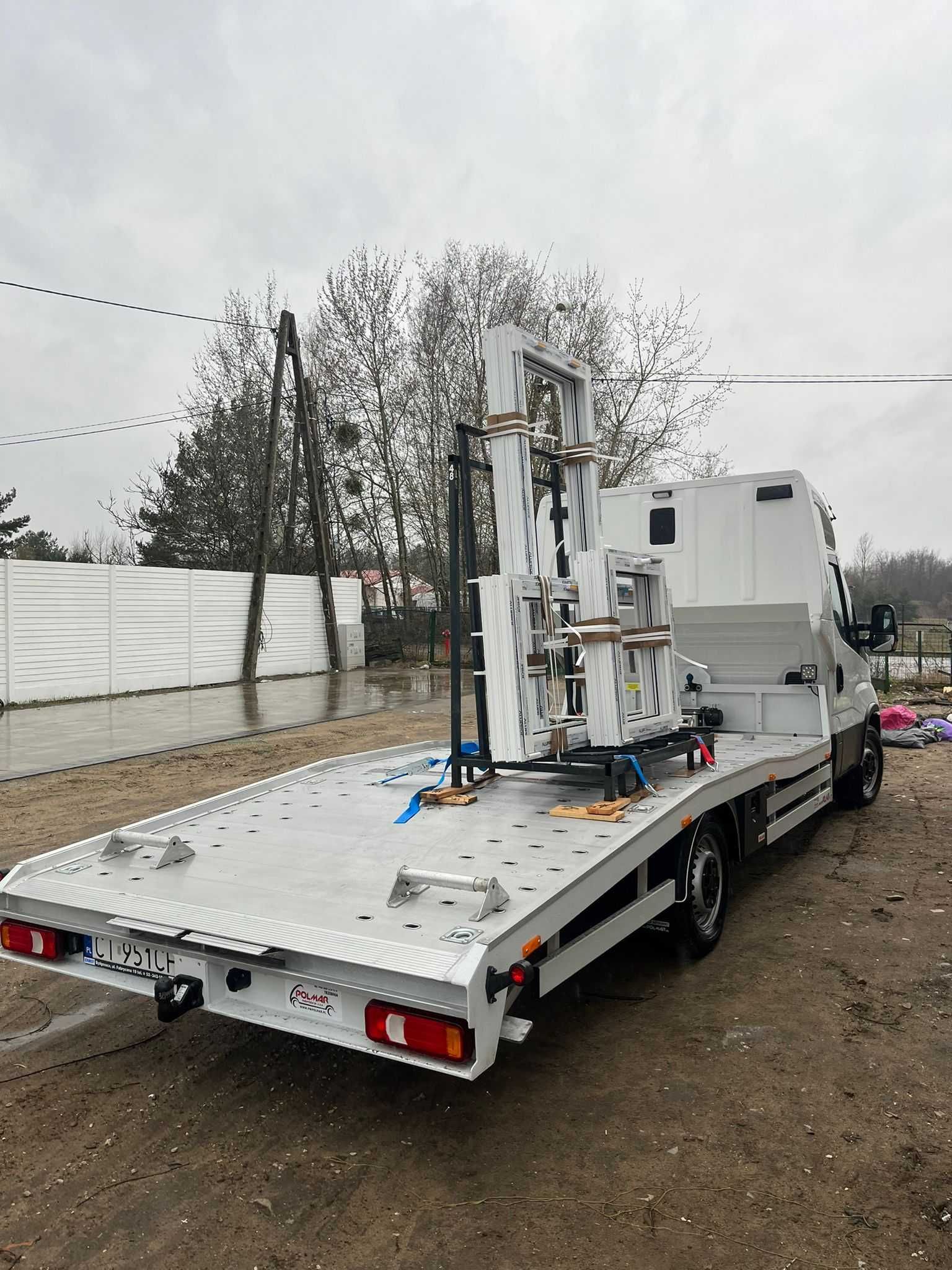 Autolaweta laweta auto wynajem Torun Toruń