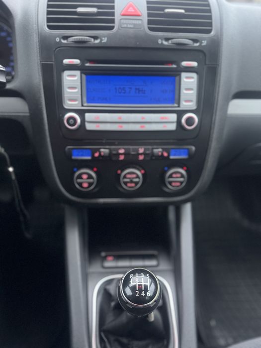 Volkswagen Jetta 2009р 2,0tdi мкпп6 в ідеальнішому стані обслугована