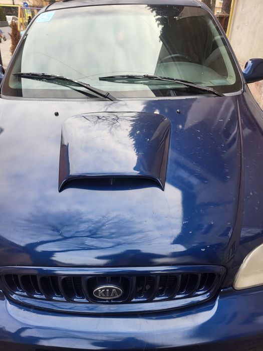 Кіа карнівал 2.9 д 2001 р.