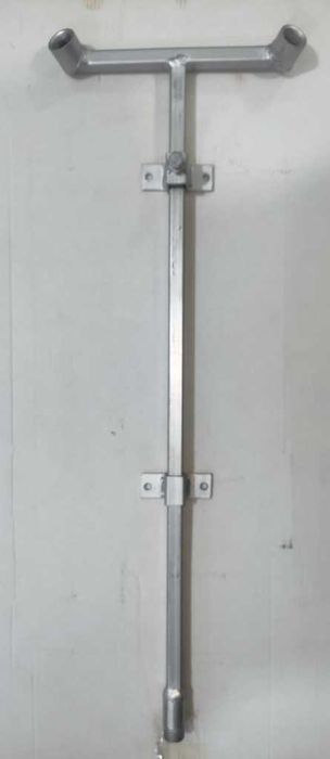 Крепление поилки свиней, кріплення поїлки для свиней, ніпельні поїлки